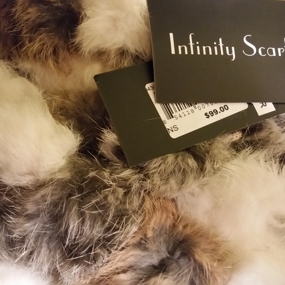 Marcus Adler Rabbit Fur Pom-Pom Infinity Scarf - Picture 2 of 4